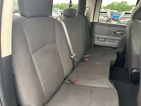Used 2020 RAM 1500 Warlock AWD/4WD image 32
