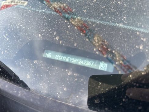 Used 2024 Chevrolet Silverado 2500 LT image 34