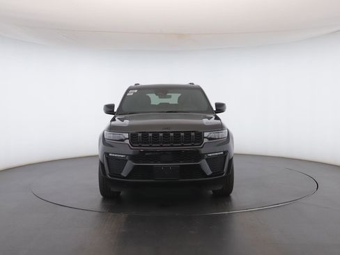 New 2026 Jeep Grand Cherokee Limited w/ Limited Altitude Package image 21