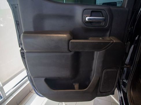 Certified 2022 Chevrolet Silverado 1500 Custom Trail Boss w/ Safety Confidence Package image 9