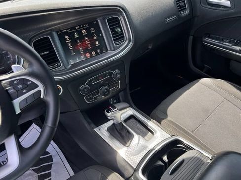 Used 2016 Dodge Charger R/T RWD image 33
