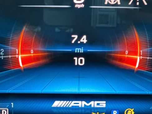 New 2026 Mercedes-Benz GLS 63 AMG 4MATIC image 35