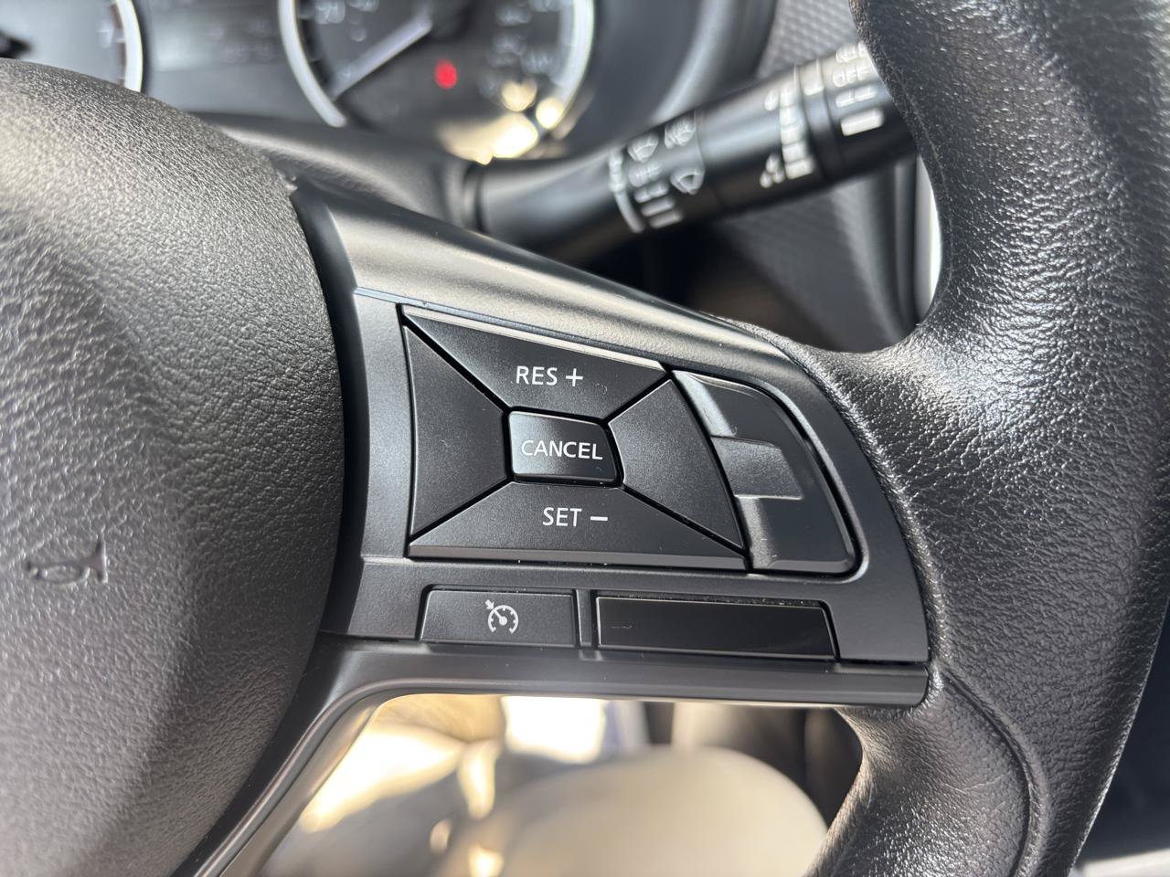 Used 2025 Nissan Kicks Play S FWD image 15