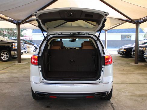 Used 2016 Buick Enclave Leather w/ Trailering Package image 9