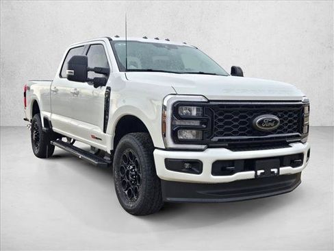 New 2026 Ford F250 Lariat w/ Black Appearance Package AWD/4WD image 7