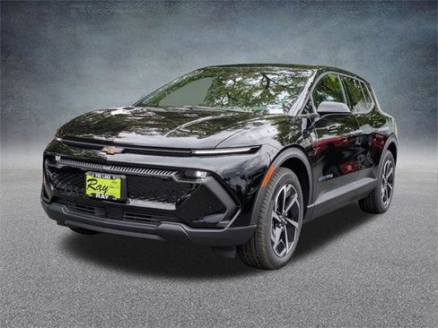 New 2026 Chevrolet Equinox EV LT image 8
