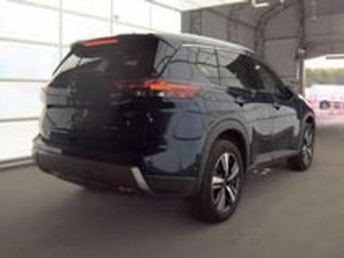 Used 2026 Nissan Rogue SL AWD/4WD image 18