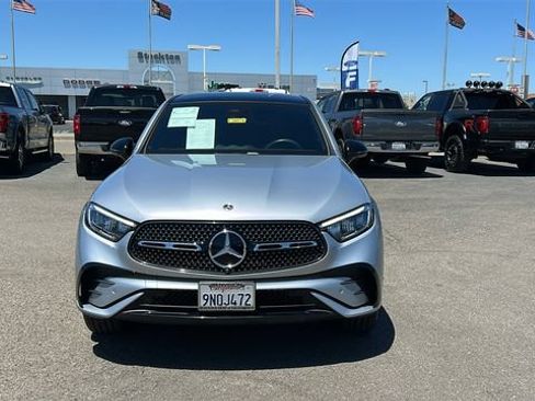 Used 2024 Mercedes-Benz GLC 300 4MATIC image 9