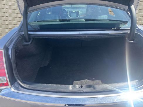 Used 2014 Chrysler 300 RWD image 25