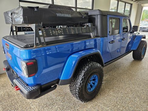 Used 2020 Jeep Gladiator Rubicon AWD/4WD image 2