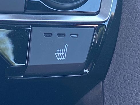 Used 2019 Honda Civic EX image 17