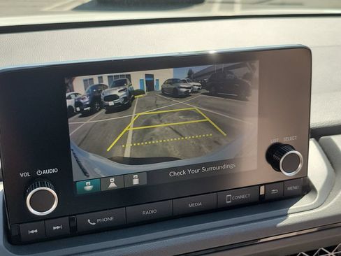 Certified 2025 Honda Accord LX image 29