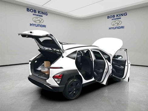 New 2026 Hyundai Kona SEL Sport AWD/4WD image 27