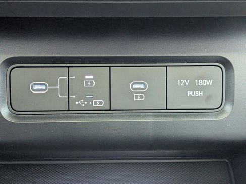 New 2026 Hyundai Tucson Limited image 25