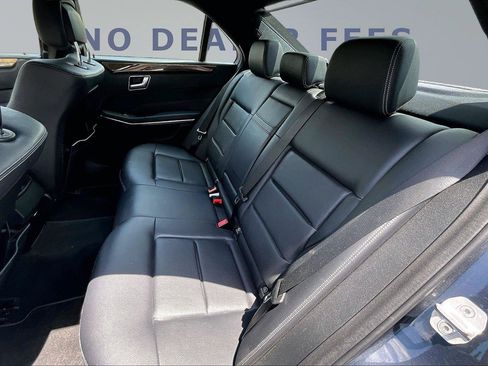 Used 2014 Mercedes-Benz E 350 4MATIC Sedan image 20