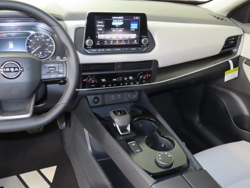 New 2026 Nissan Rogue Dark Armor image 8