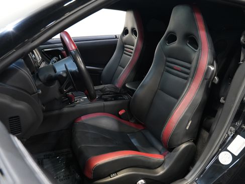 Used 2015 Nissan GT-R Black Edition AWD/4WD image 26