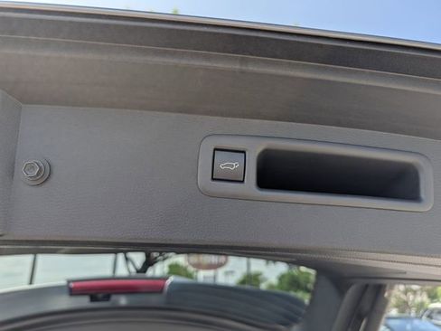 Certified 2026 Toyota Highlander XSE image 31