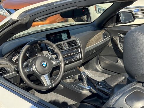 Used 2015 BMW M235i Convertible RWD image 32