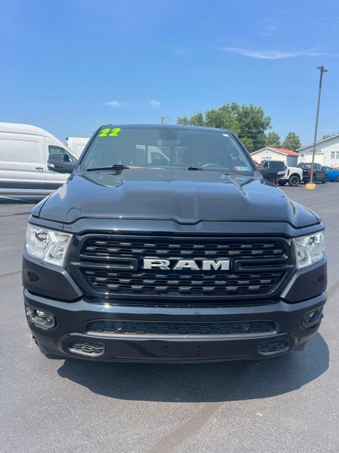 Used 2022 RAM 1500 4x4 Crew Cab image 2