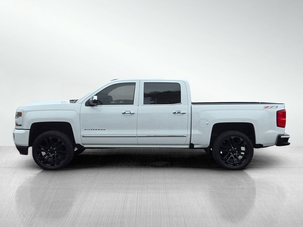 Used 2017 Chevrolet Silverado 1500 LTZ Z71 w/ LTZ Plus Package AWD/4WD image 8