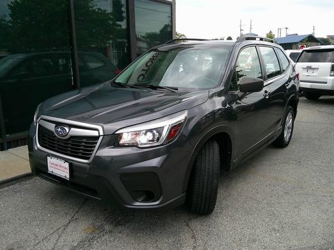 Used 2020 Subaru Forester w/ Alloy Wheel Package AWD/4WD image 2