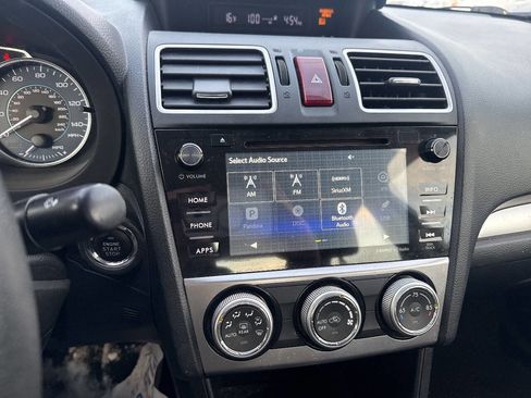 Used 2015 Subaru Impreza 2.0i Limited image 17