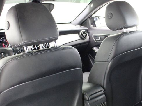 Used 2019 Mercedes-Benz GLA 250 image 38