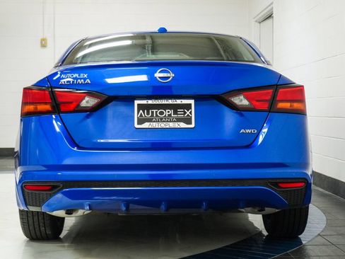 Used 2025 Nissan Altima 2.5 SV AWD/4WD image 38