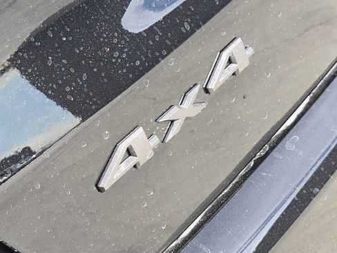 New 2026 Jeep Compass Latitude image 8