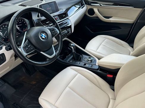 Used 2018 BMW X1 xDrive28i w/ Convenience Package image 9