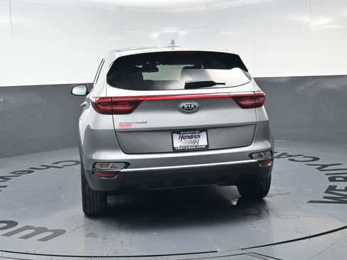 Used 2021 Kia Sportage LX image 8