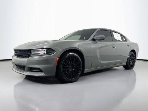 Used 2019 Dodge Charger SXT RWD image 37