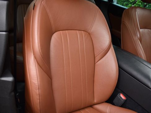 Used 2019 Maserati Levante S image 47