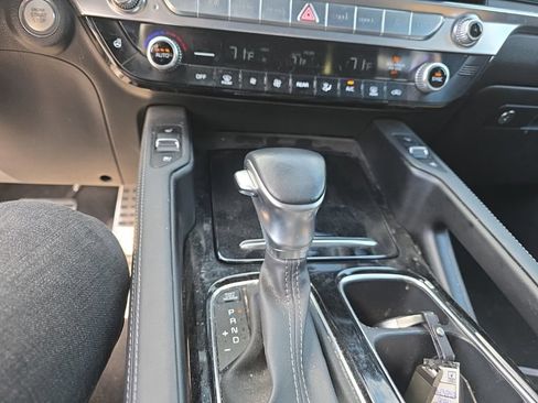 Used 2024 Kia Telluride SX X-Line AWD/4WD image 18