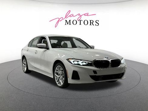 Used 2026 BMW 330i xDrive Sedan w/ Convenience Package AWD/4WD image 3