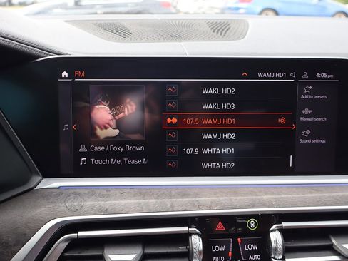 Used 2020 BMW X7 M50i AWD/4WD image 38