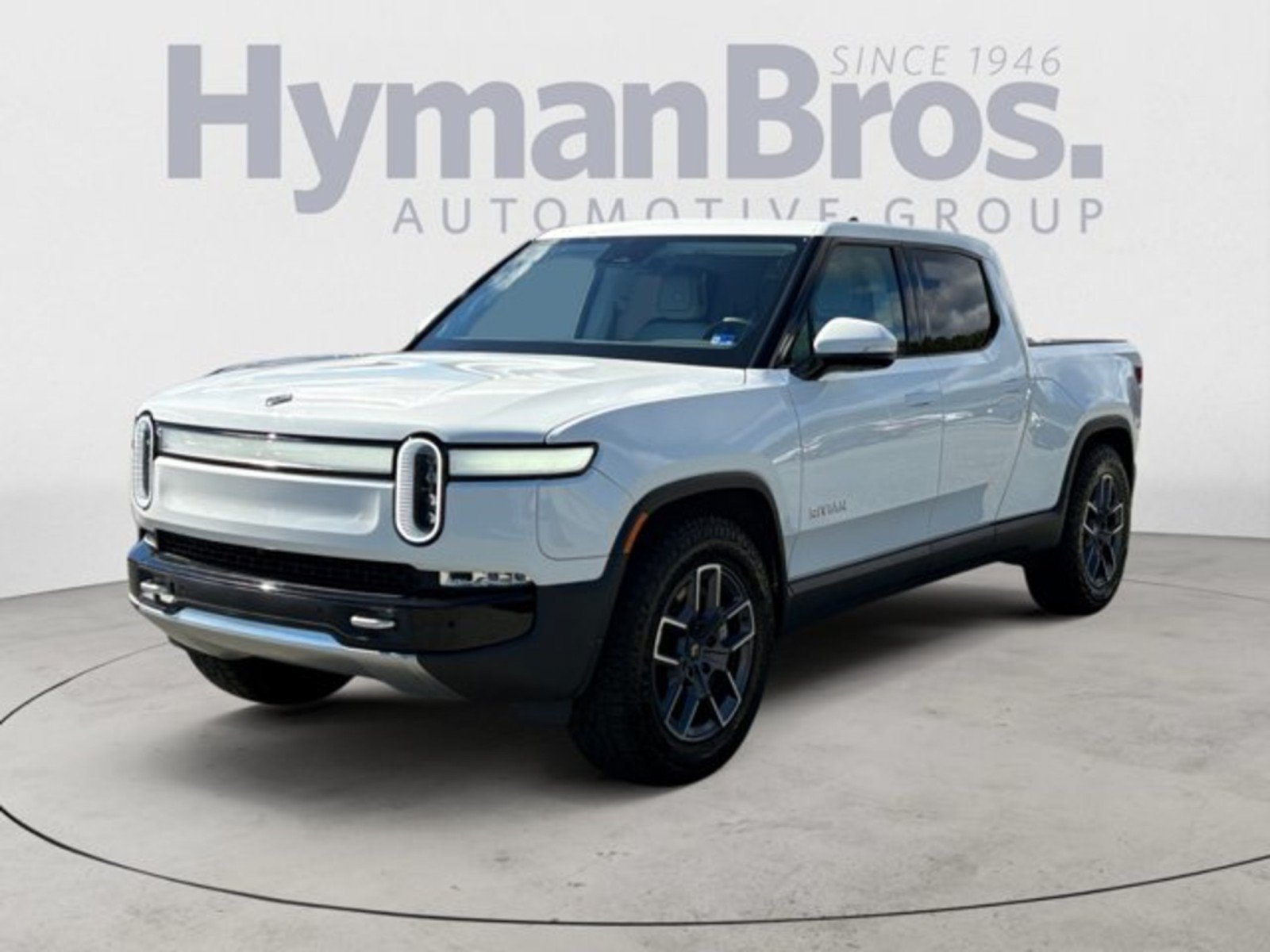Used 2023 Rivian R1T Adventure Dual AWD/4WD image 7
