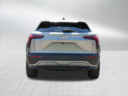 Used 2024 Chevrolet Blazer EV LT AWD/4WD image 6
