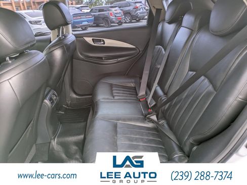 Used 2017 INFINITI QX50 2WD image 11