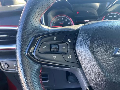 Used 2023 Chevrolet TrailBlazer RS w/ Sun and Liftgate Package image 22