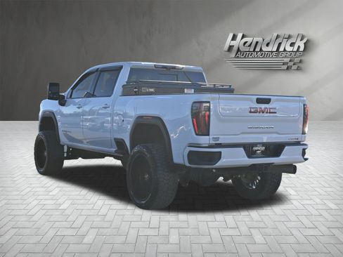 Used 2024 GMC Sierra 2500 AT4 w/ AT4 Premium Plus Package image 10