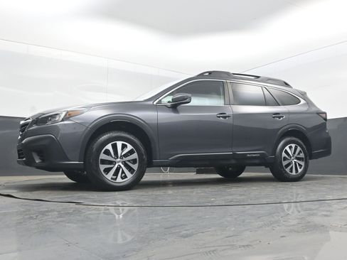 Used 2021 Subaru Outback Premium AWD/4WD image 25