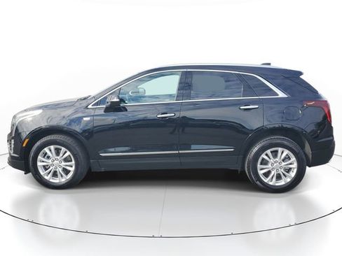 Certified 2025 Cadillac XT5 Luxury w/ LPO, Floor Liner Package AWD/4WD image 2