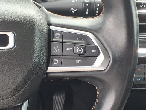 Used 2022 Jeep Compass Limited AWD/4WD image 18