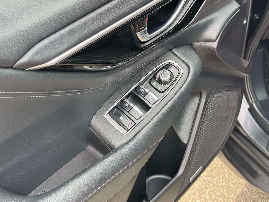 Used 2023 Subaru Outback Limited AWD/4WD image 19