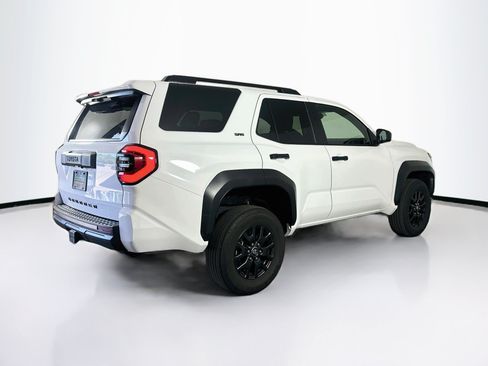 Used 2026 Toyota 4Runner SR5 AWD/4WD image 9