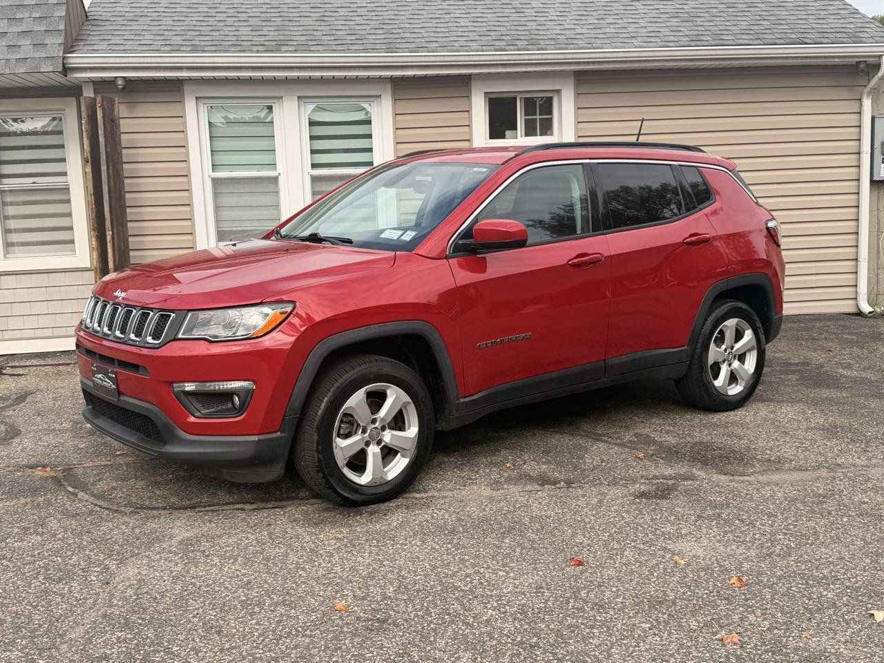 Used 2018 Jeep Compass Latitude AWD/4WD image 2