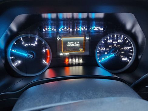 Used 2022 Ford F250 XLT w/ FX4 Off-Road Package image 19