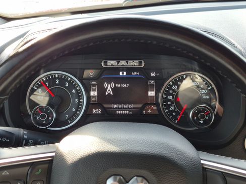 Used 2021 RAM 1500 Laramie AWD/4WD image 20